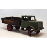 A tin plate lorry, 19.5 cm high