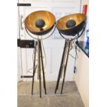 A pair of modern spotlights on tripod stands (2)