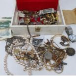A 9ct gold brooch, assorted costume jewellery and coins Report by RB 9ct gold brooch lacks a seed