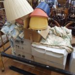 Various curtains and lampshades (qty)