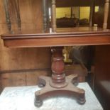 A 19th century mahogany folding tea table, 72 x 91 cm