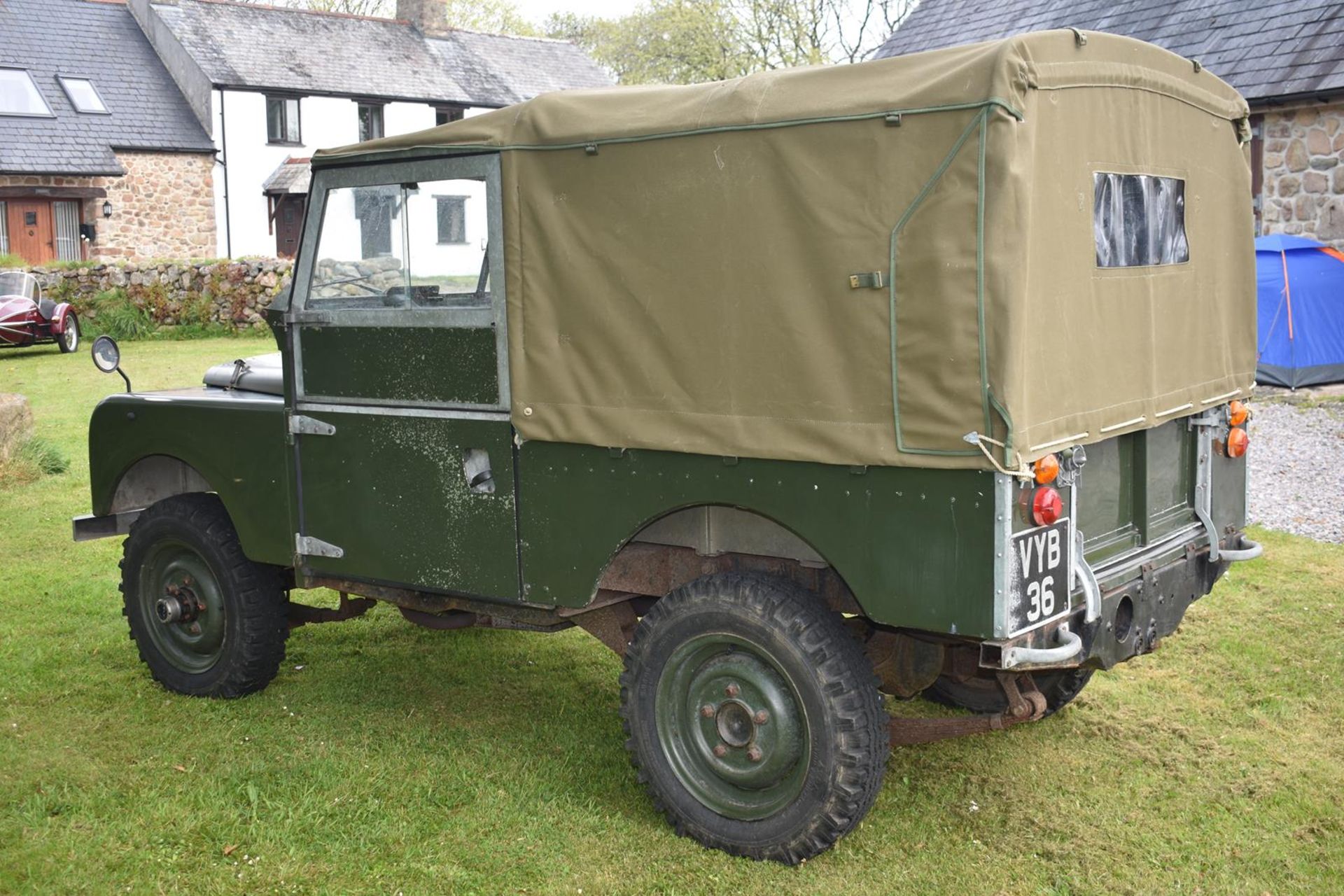 A 1955 Land Rover 86 inch Registration number VYB 36 Chassis number 17060217 Engine number 17H07211C - Image 8 of 17