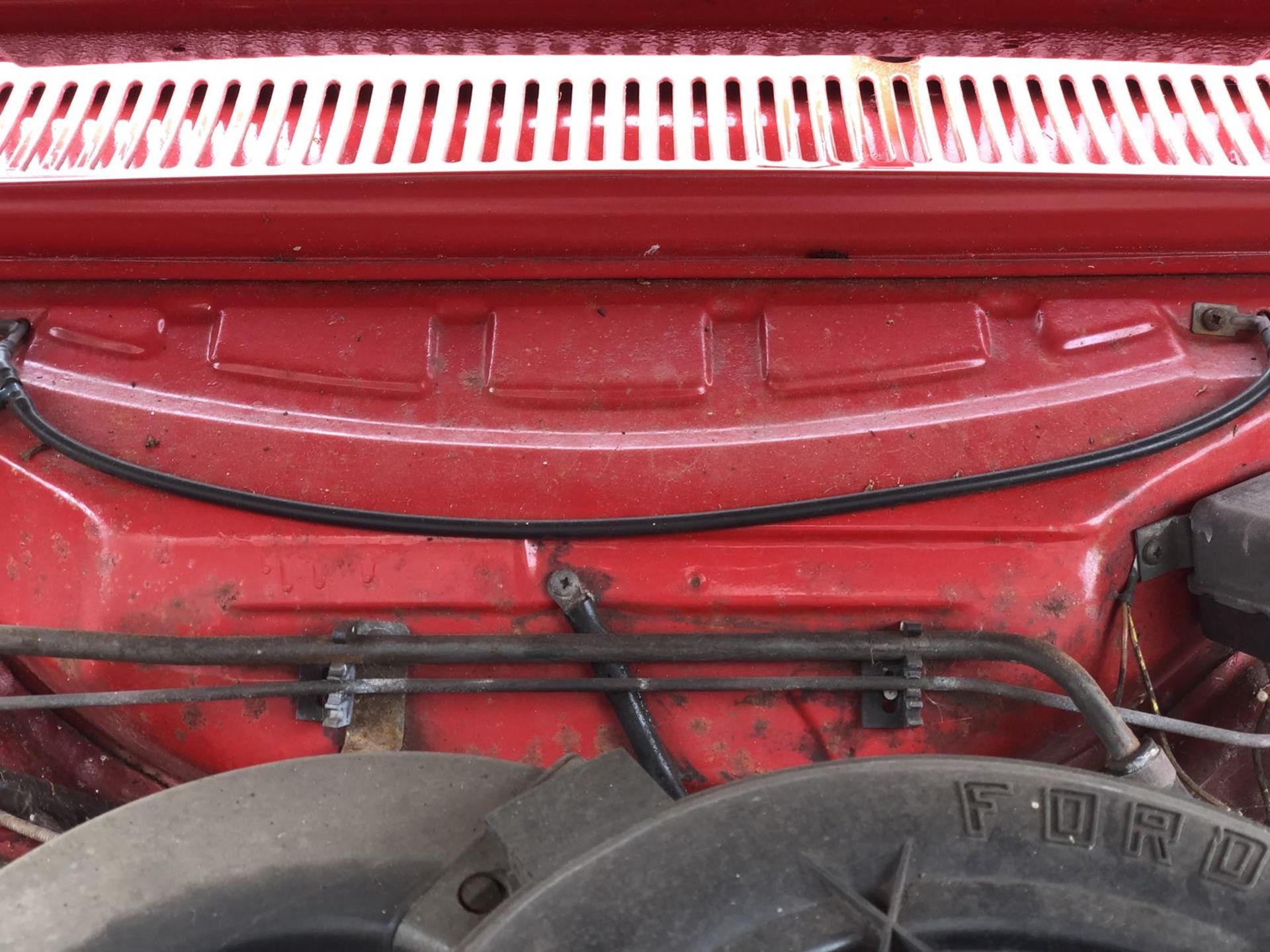 A 1979 Ford Capri 1.6 GL Registration number AEU 475V MOT expired in June 2009 Red with a red - Image 12 of 92