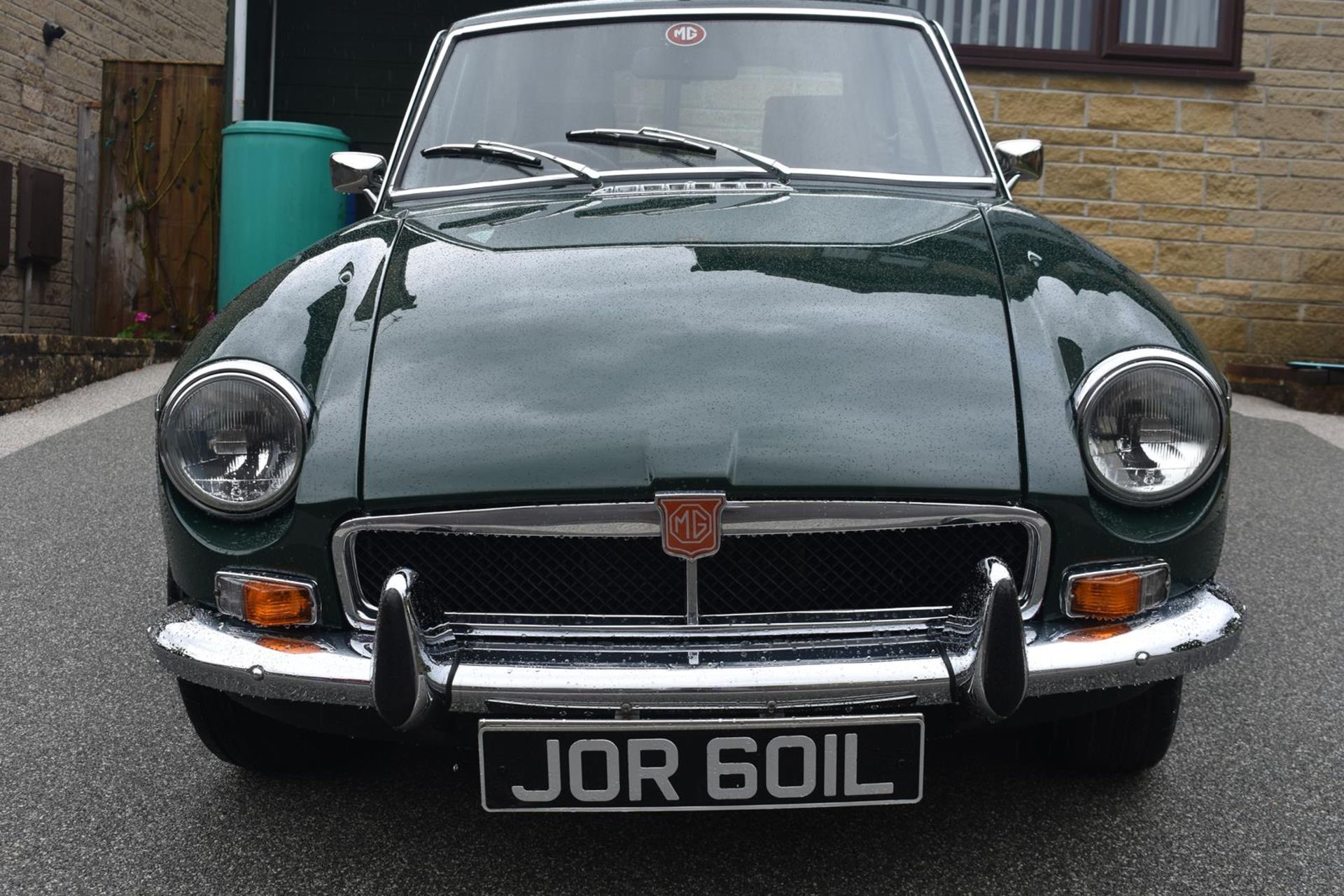 A 1972 MGB GT Registration number JOR 601L Chassis number G-HD5/293076 Engine number 18V-582-F-H/ - Image 2 of 38