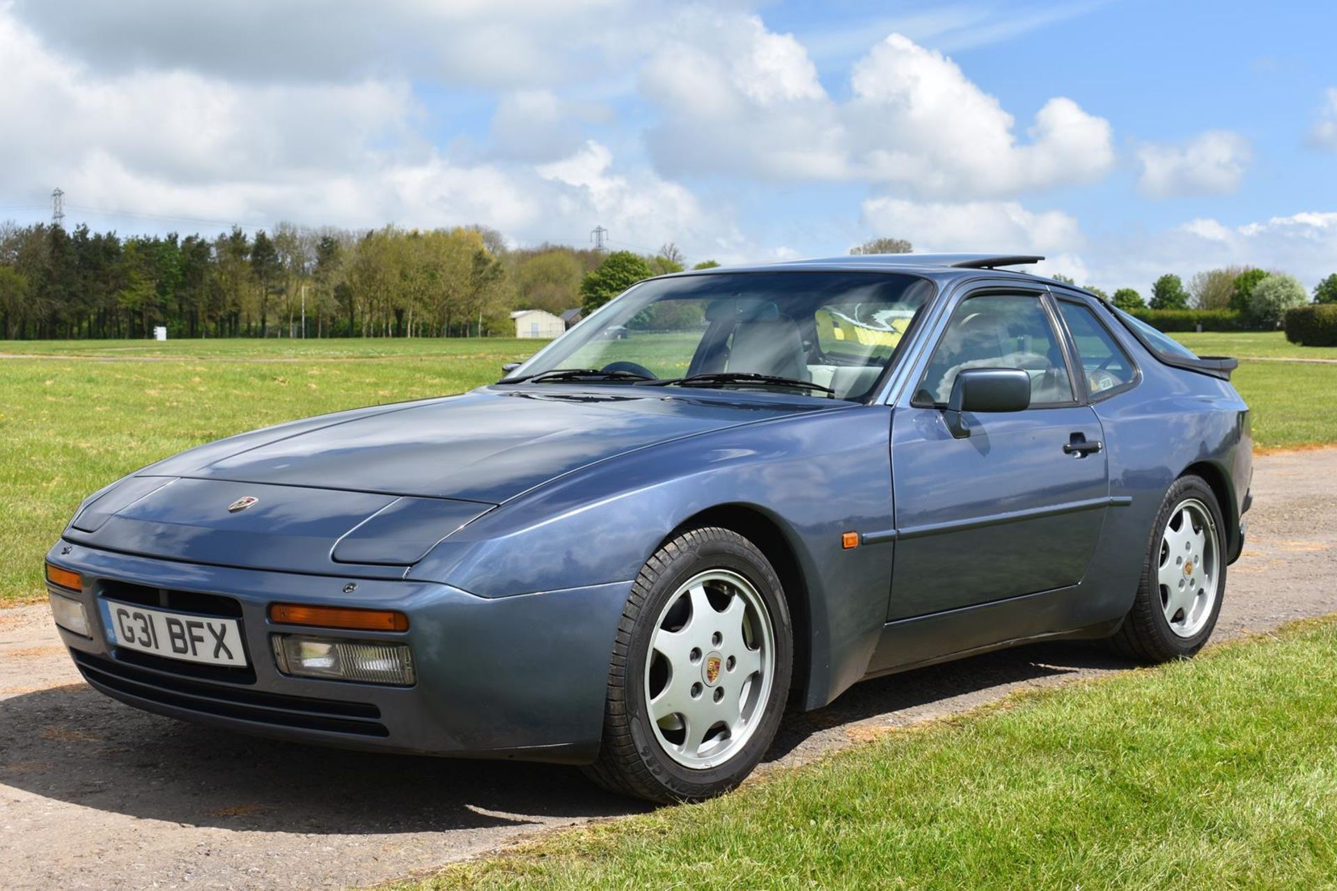 A 1989 Porsche 944 S2 Coupé Registration number G31 BFX Chassis number WP022294ZKN403555 Engine - Image 2 of 20