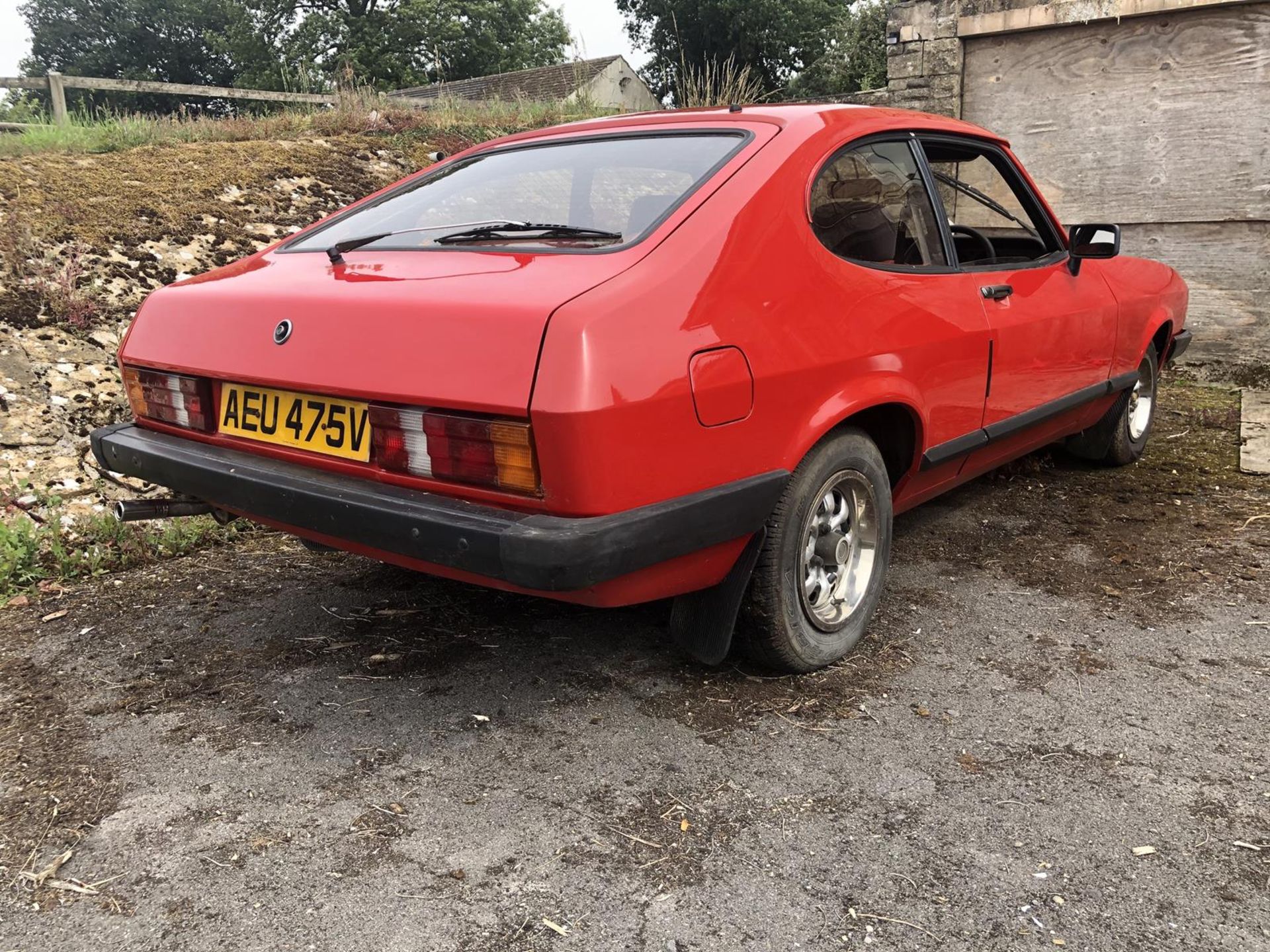 A 1979 Ford Capri 1.6 GL Registration number AEU 475V MOT expired in June 2009 Red with a red - Image 90 of 92