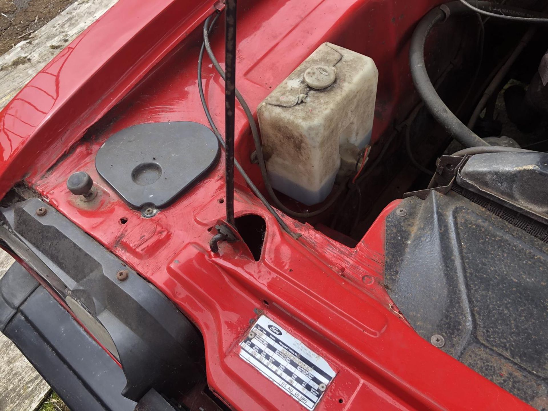 A 1979 Ford Capri 1.6 GL Registration number AEU 475V MOT expired in June 2009 Red with a red - Image 9 of 92