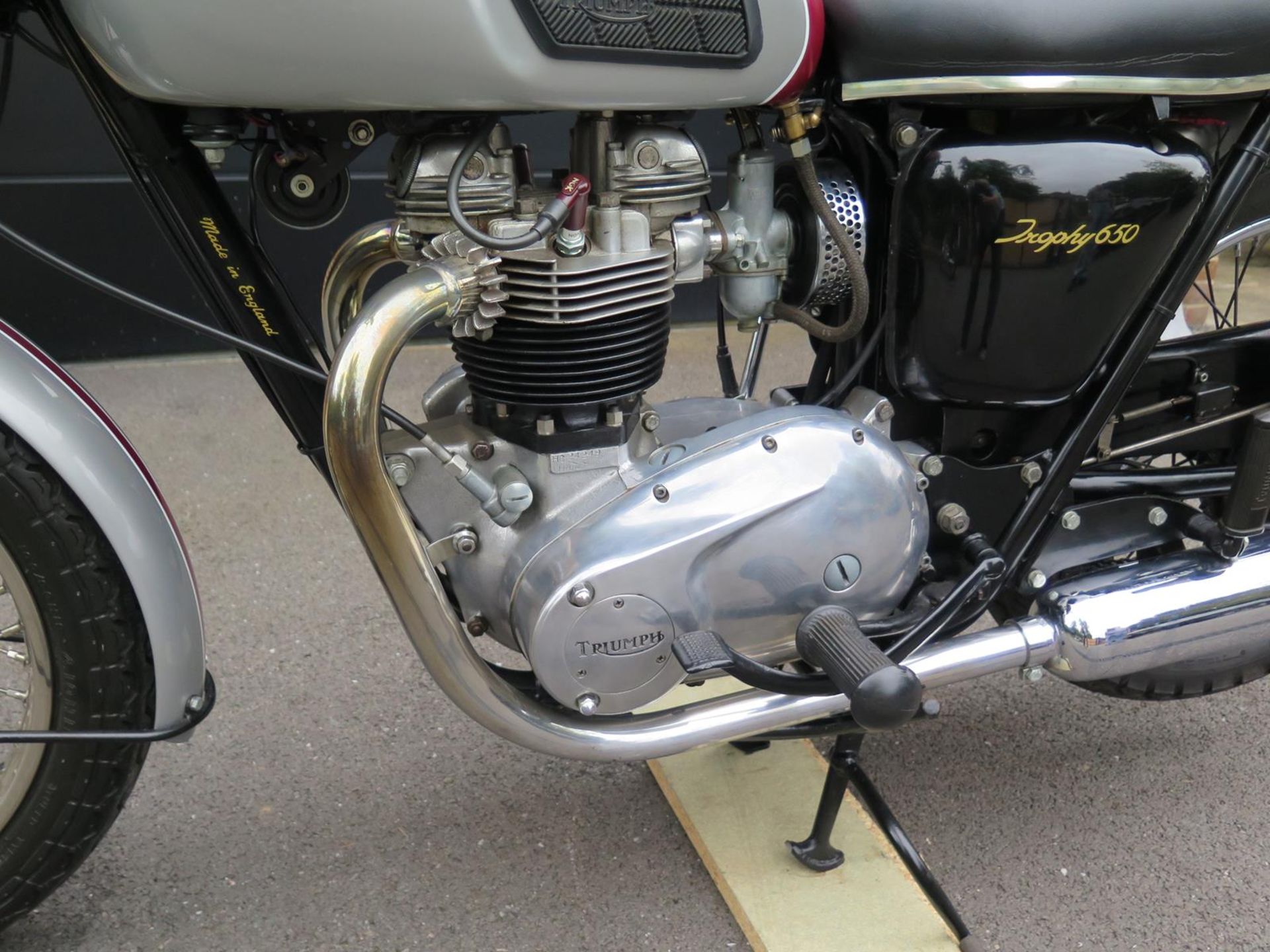 A 1969 Triumph Trophy Registration number UHY 564H Frame number 24249 Engine number 24249 V5C - Image 3 of 9