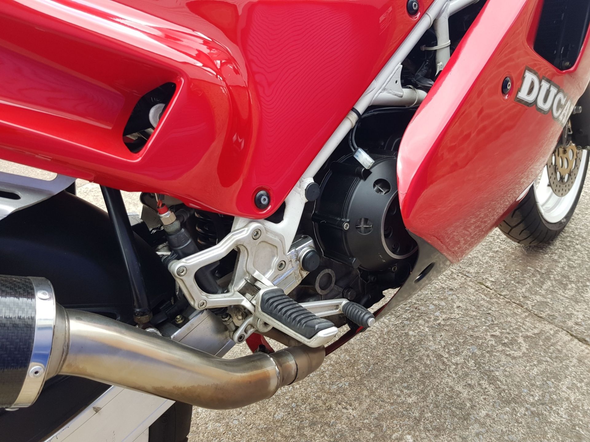 A 1991 (May) Ducati 851 Registration number H794 AAB 25,250 kilometres MOT to 25 June 2021 Key - Image 20 of 21