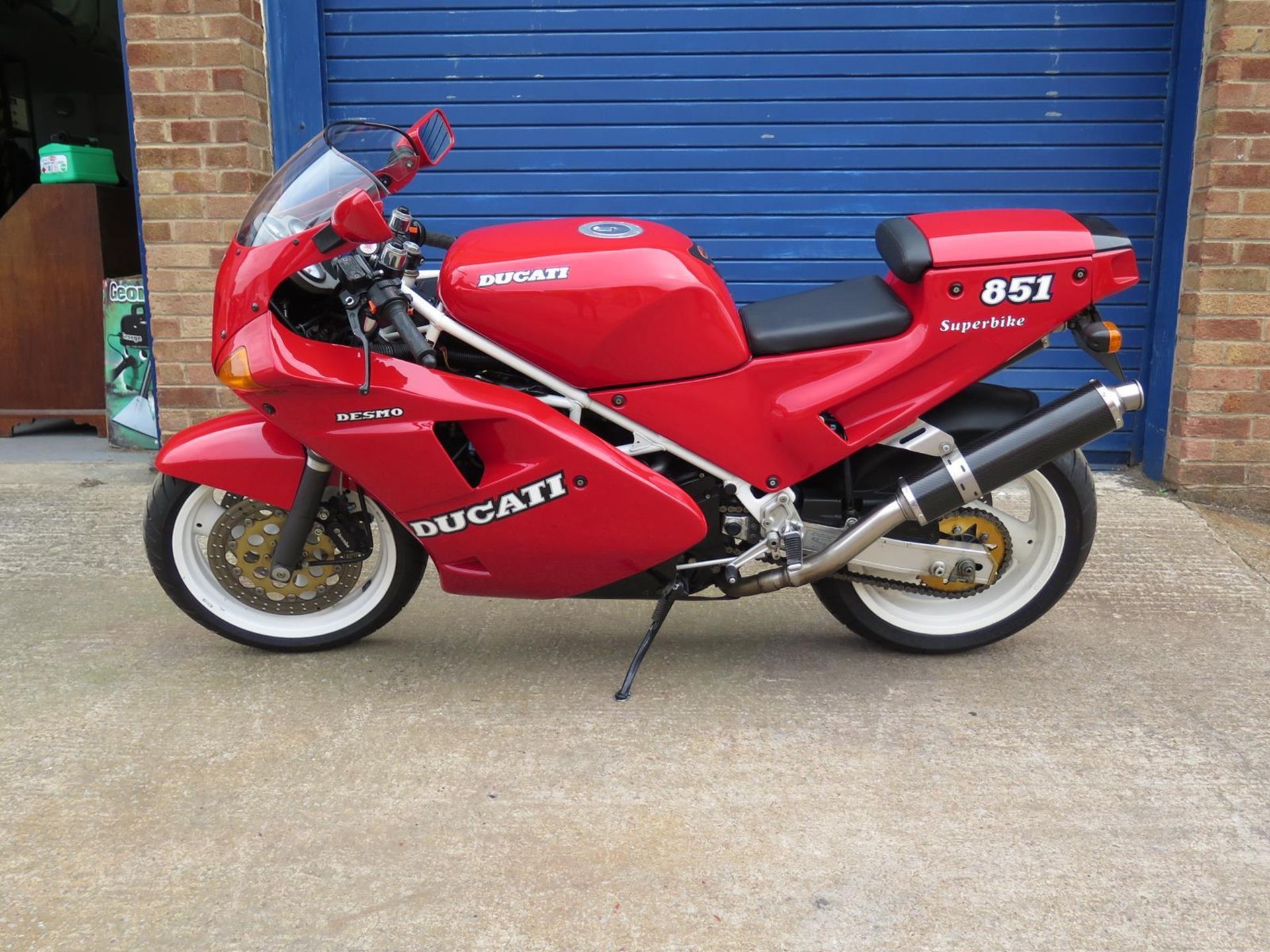 A 1991 (May) Ducati 851 Registration number H794 AAB 25,250 kilometres MOT to 25 June 2021 Key - Image 5 of 21