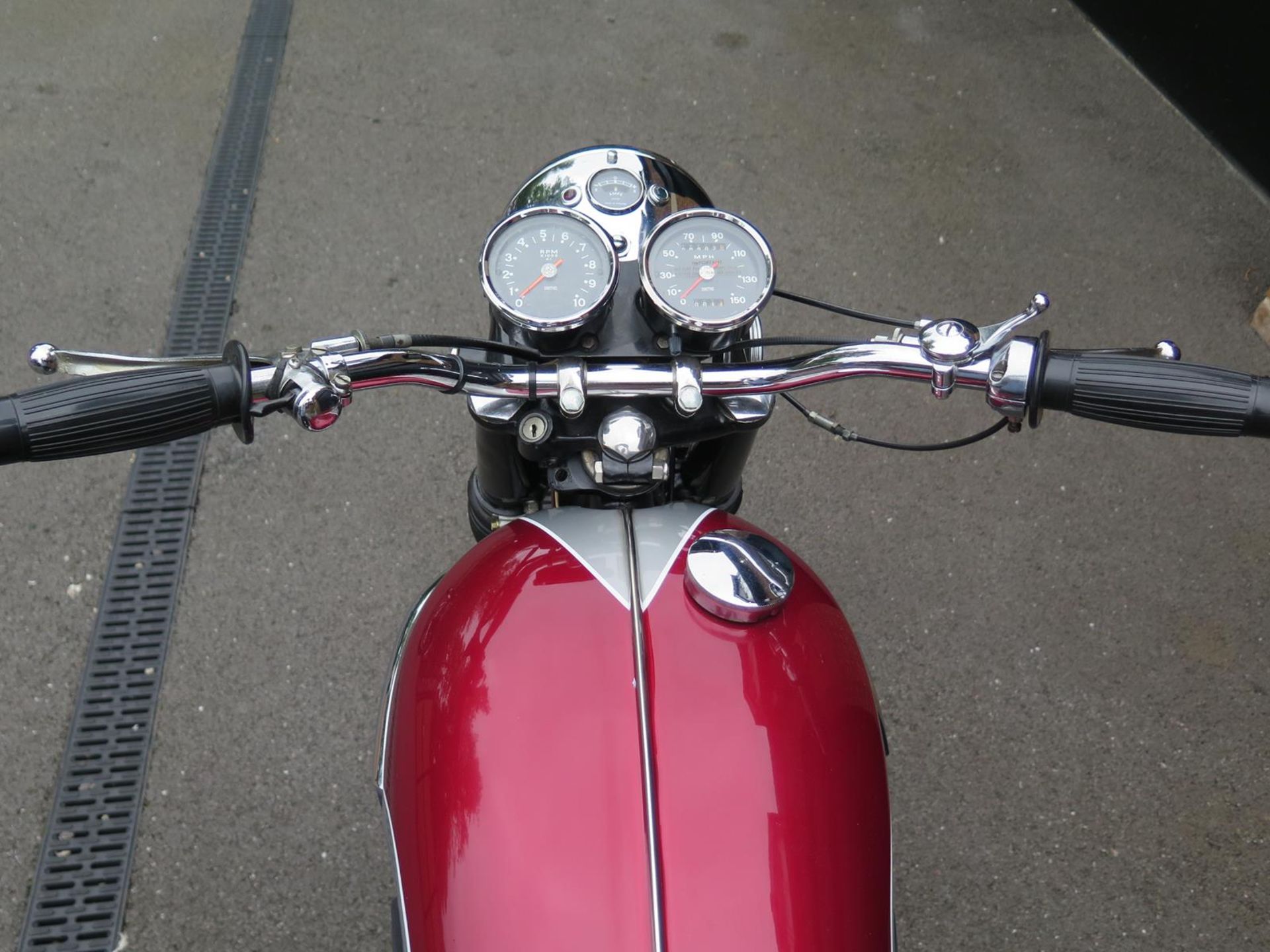 A 1969 Triumph Trophy Registration number UHY 564H Frame number 24249 Engine number 24249 V5C - Image 5 of 9