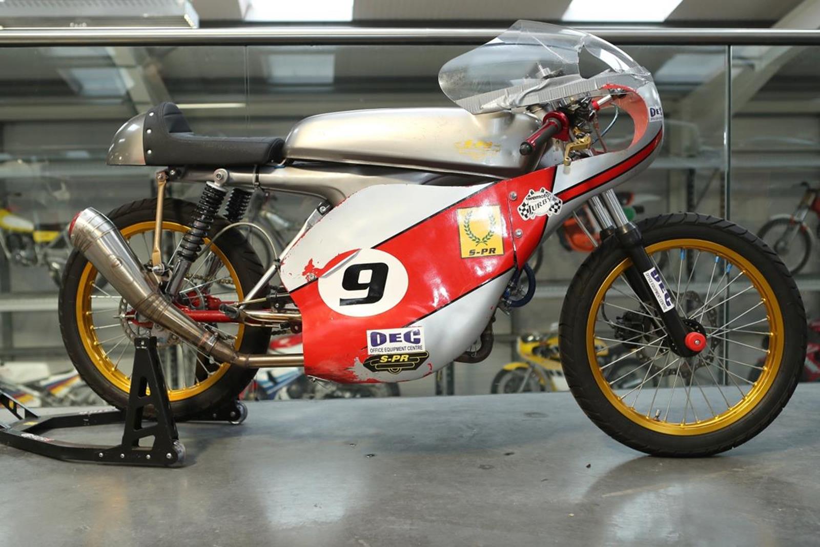 A 1976 Honda SS70 Professionally built by specialist Martin Stratford Parson Using the now 88cc - Bild 2 aus 6