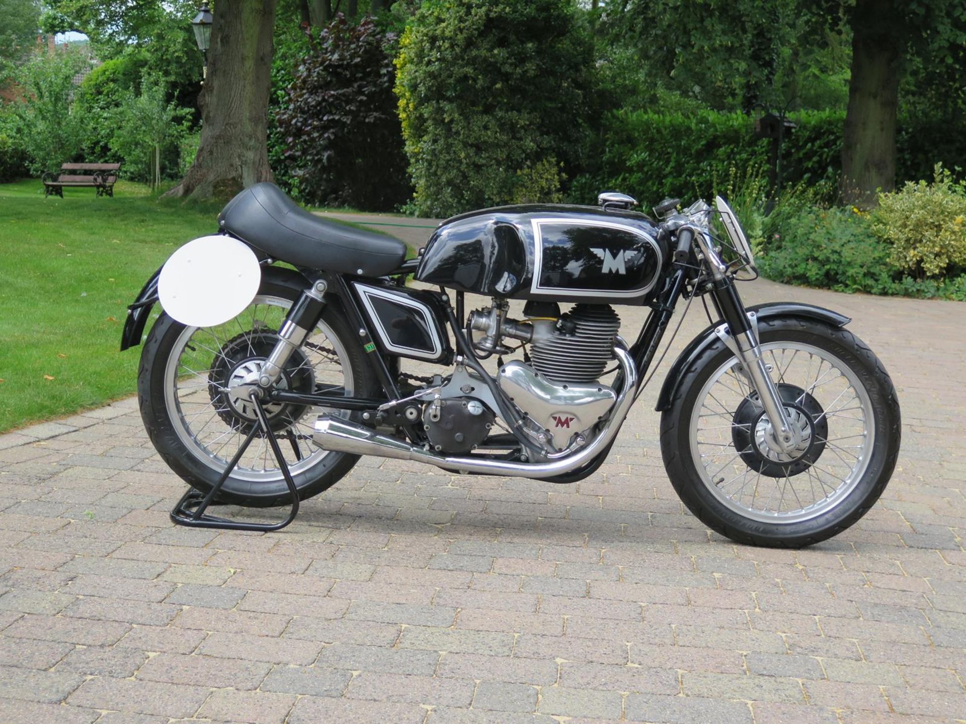 A 1953 Matchless G45 Frame number 138 Engine number G45 147 Totally restored to original - Image 11 of 14