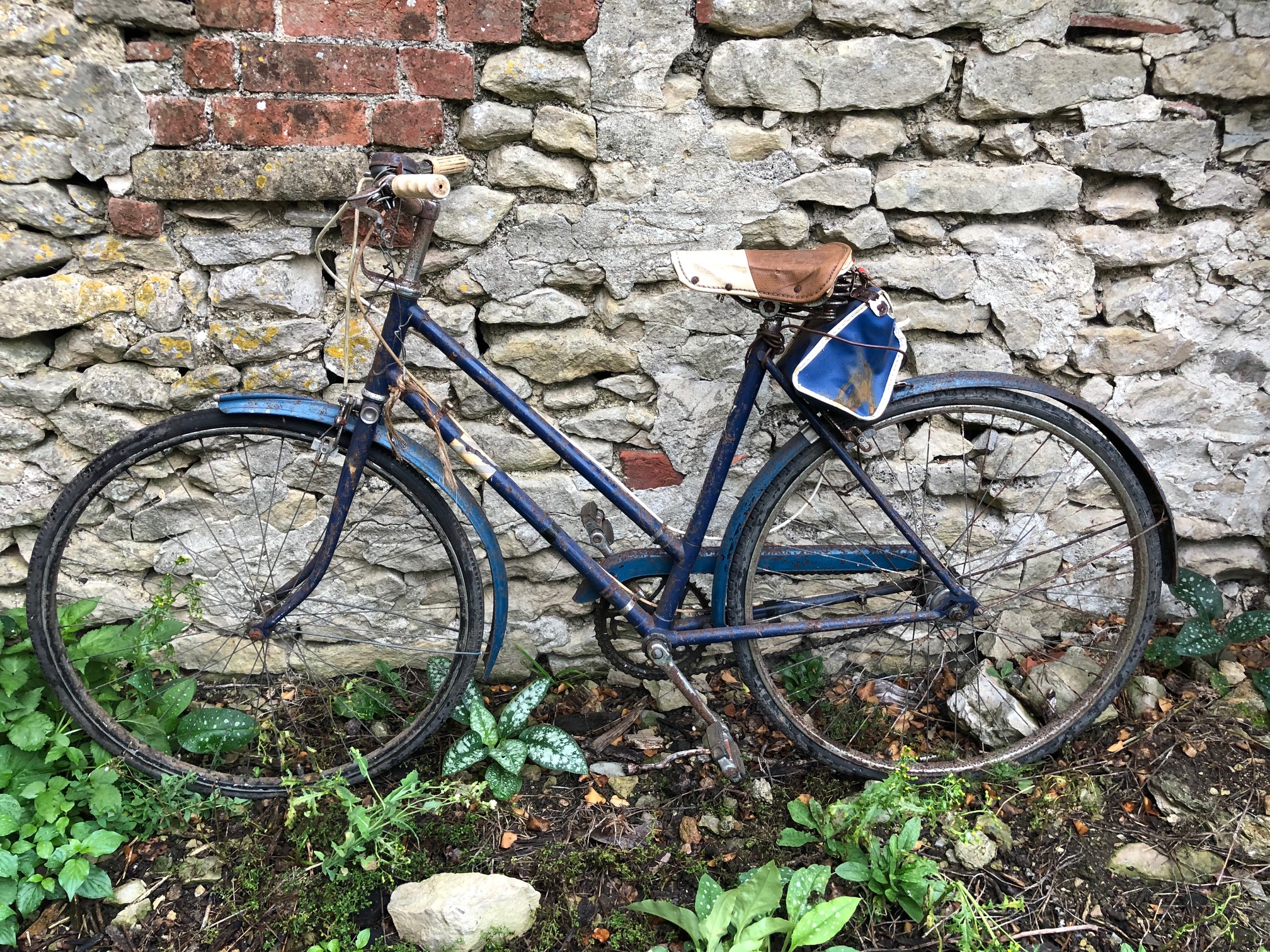 A Moulton bicycle, an Enfield Musketeer bicycle, and two other bicycles, all barn stored - Image 3 of 4