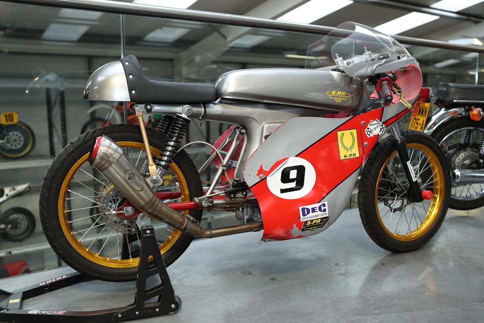 A 1976 Honda SS70 Professionally built by specialist Martin Stratford Parson Using the now 88cc - Bild 4 aus 6