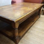 A Brights of Nettlebed oak coffee table, 140 cm wide x 84 cm deep