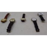 Twenty six gentleman's wristwatches including Seiko, Accurist, Lorus, Citizen, Rotary, Gucci, mainly