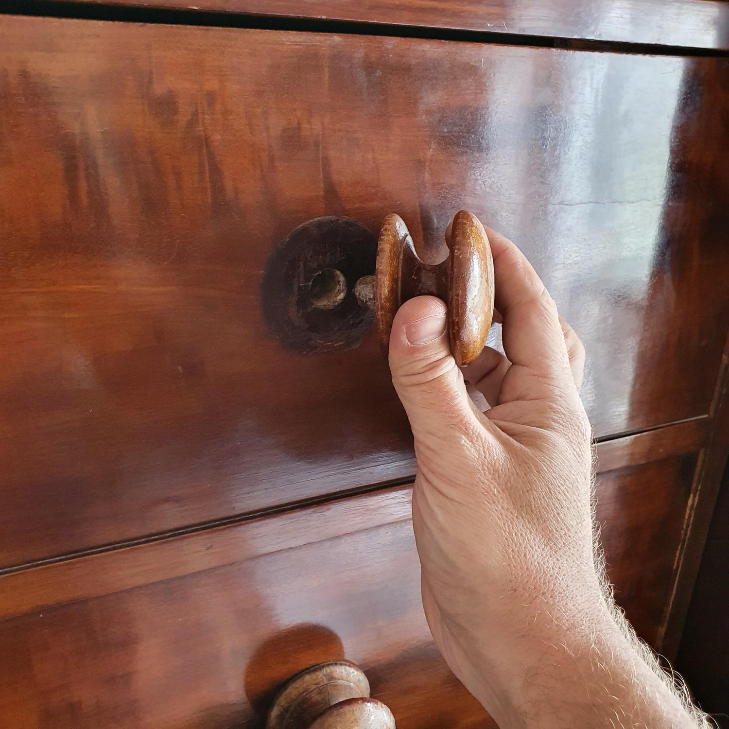 A Victorian mahogany wardrobe, incorporating drawers, 213 cm wide x 193 cm high - Image 7 of 7