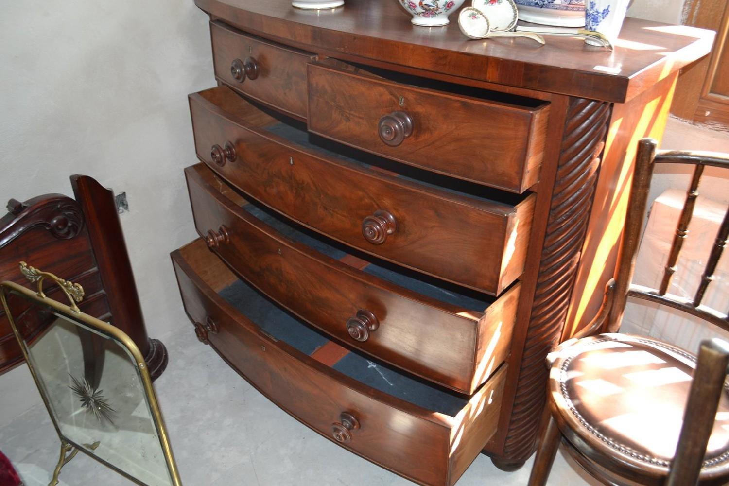 A Victorian bow front mahogany chest of five drawers, 121 cm wide x 103 cm high - Image 2 of 2