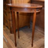 An Edwardian inlaid mahogany oval table, on tapering square legs with spayed feet, 51 cm wide