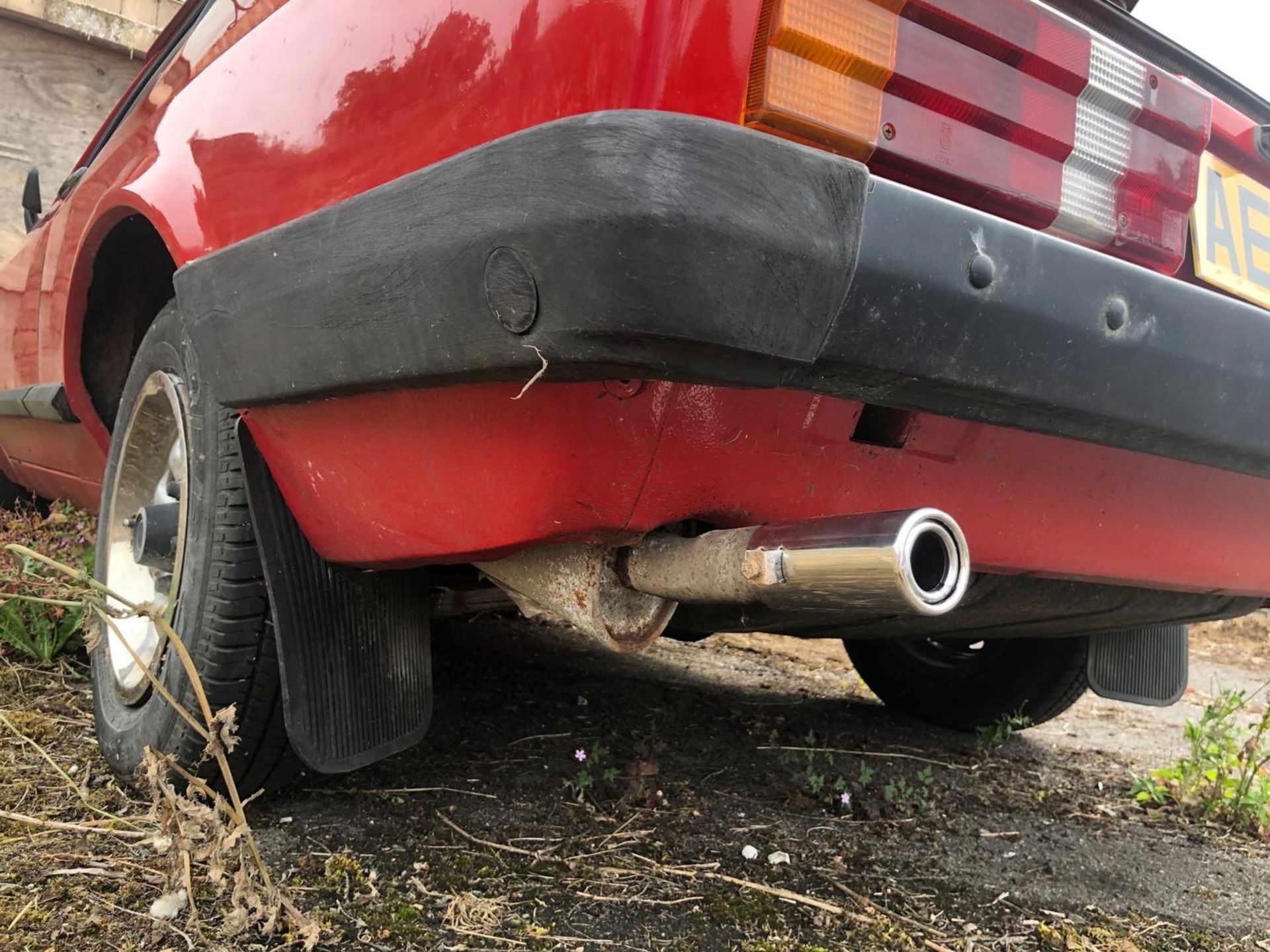 A 1979 Ford Capri 1.6 GL Registration number AEU 475V MOT expired in June 2019 Red with a red - Image 34 of 92