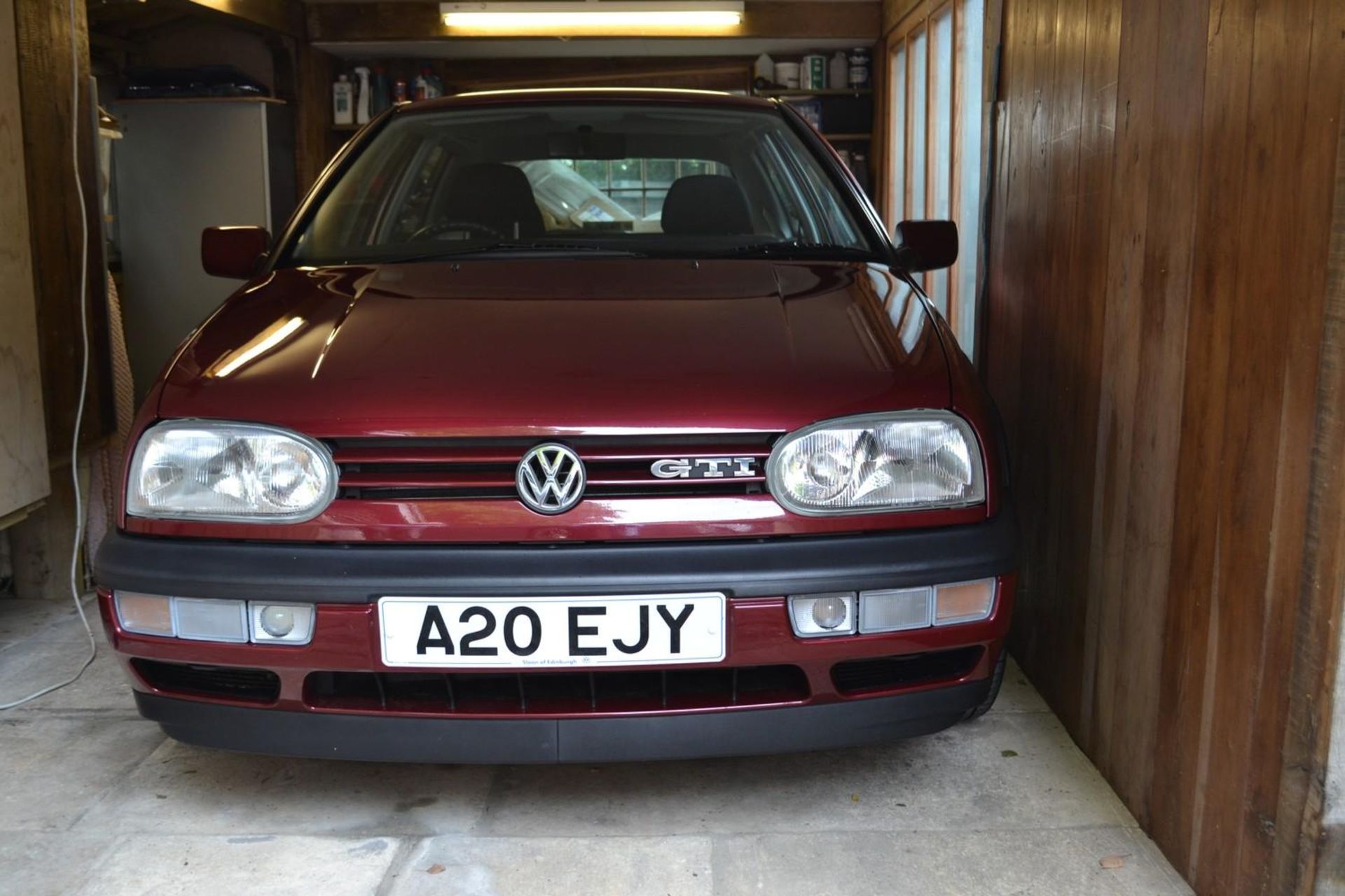 A 1996 VW Golf GTI Registration number A20 EJY Chassis number WVWZZZ1HZVW185360 Engine number - Image 7 of 55
