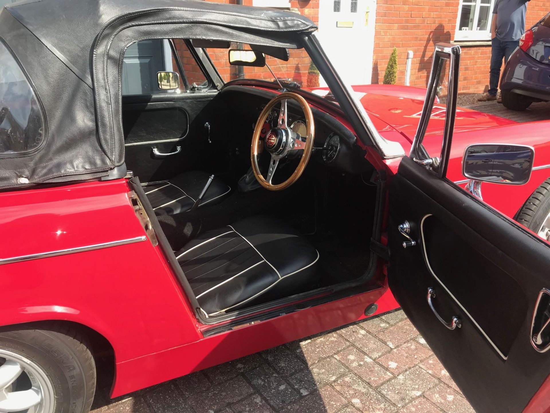 A 1967 MG Midget Registration Number PLB 425E - Image 9 of 62