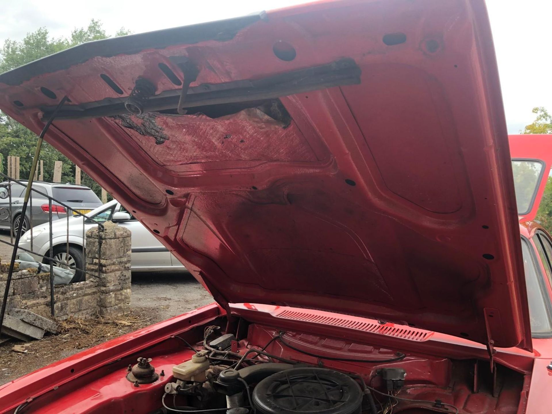 A 1979 Ford Capri 1.6 GL Registration number AEU 475V MOT expired in June 2019 Red with a red - Image 14 of 92