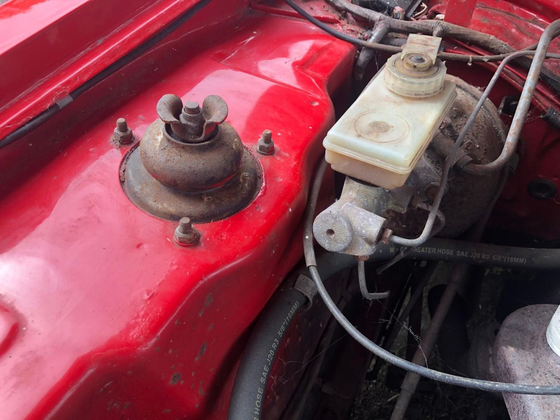 A 1979 Ford Capri 1.6 GL Registration number AEU 475V MOT expired in June 2019 Red with a red - Image 11 of 92