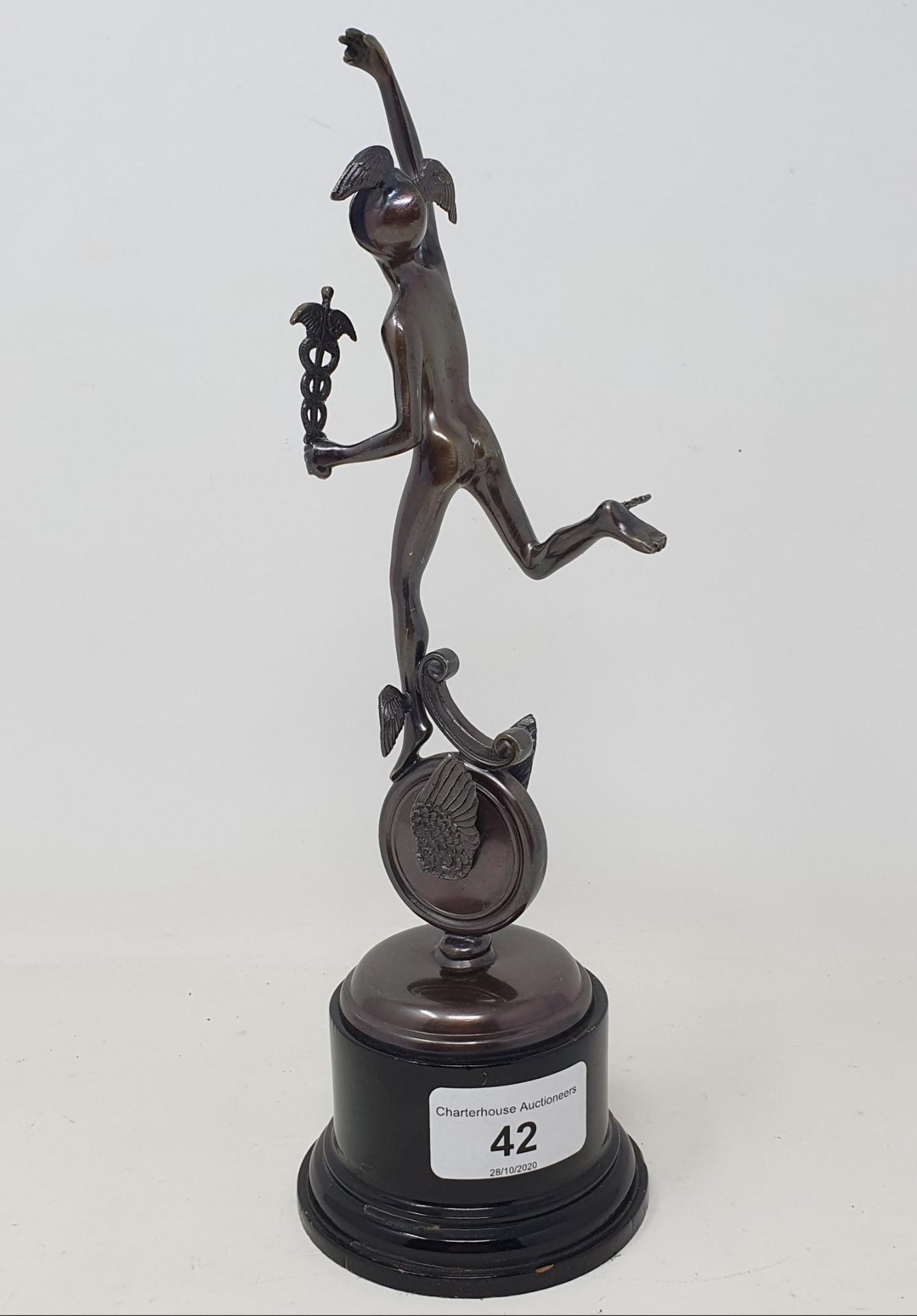 An Isle of Man TT bronze replica trophy, with applied plaque inscribed 'AUTO-CYCLE UNION 1952 JUNIOR - Image 3 of 3