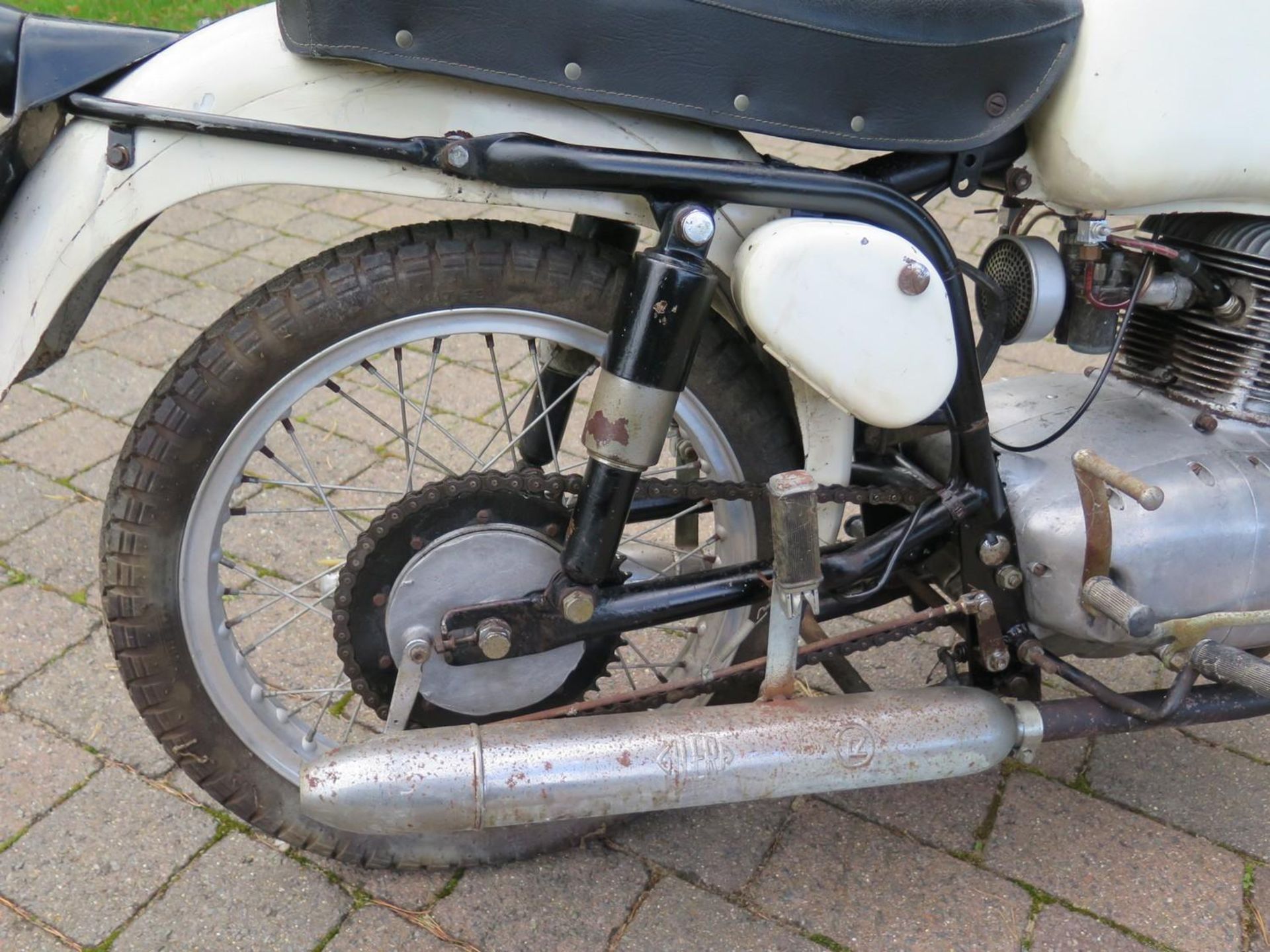 A 1957 Gilera 250 twin Frame number 23?918 Engine number 23?918 Original unrestored condition Not - Image 3 of 7