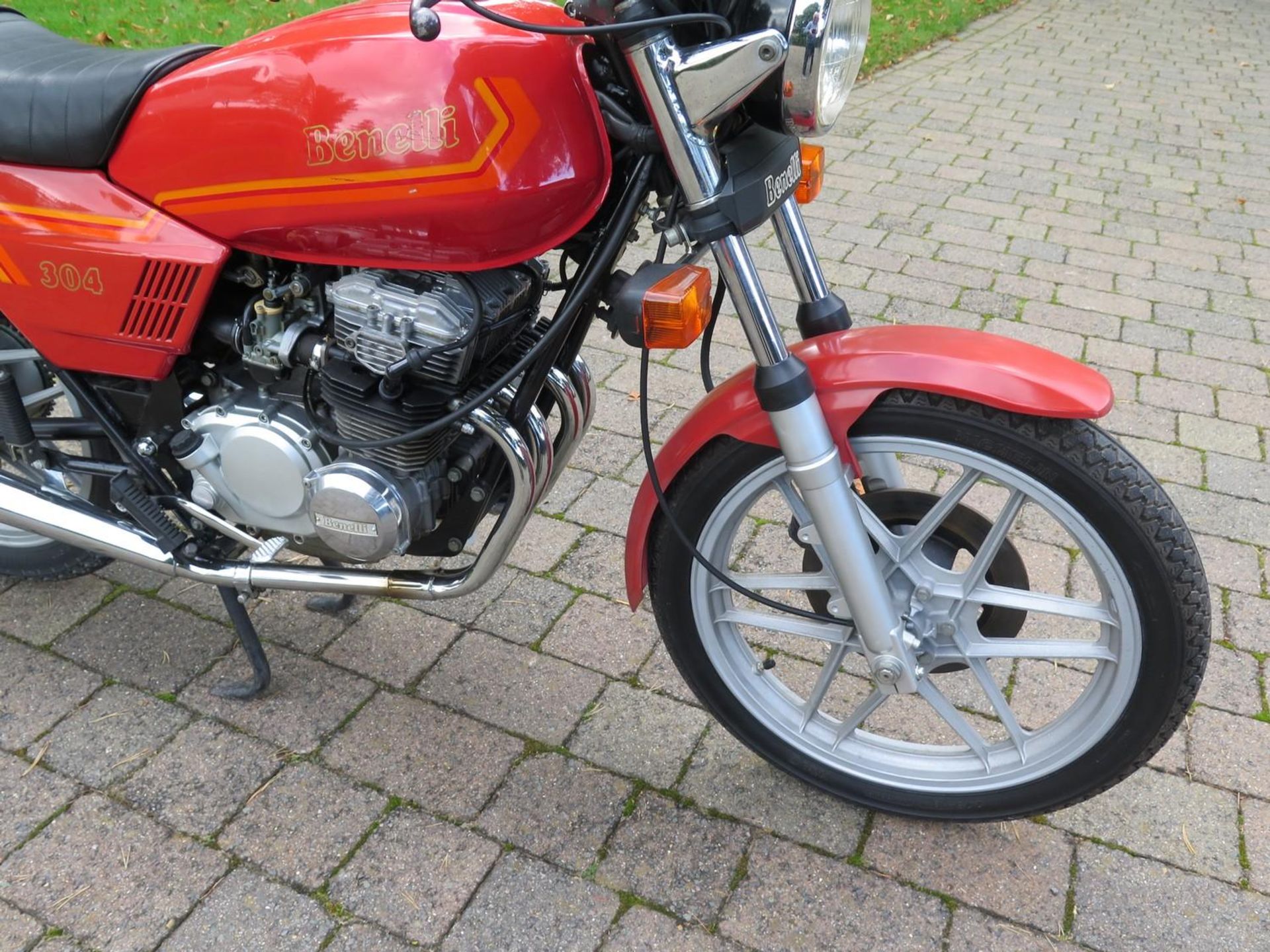 A 1983 Benelli 304 Frame number RO?10098 Engine number RH?6144 Mileage 8,074 Kms Original and - Image 7 of 8