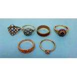 Six 9ct gold dress rings, 15.0 g (all in)