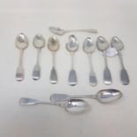 Assorted silver fiddle pattern teaspoons, various dates and makers, 6.7 ozt
