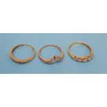 Three 14ct gold dress rings, 7.1 g (all in)