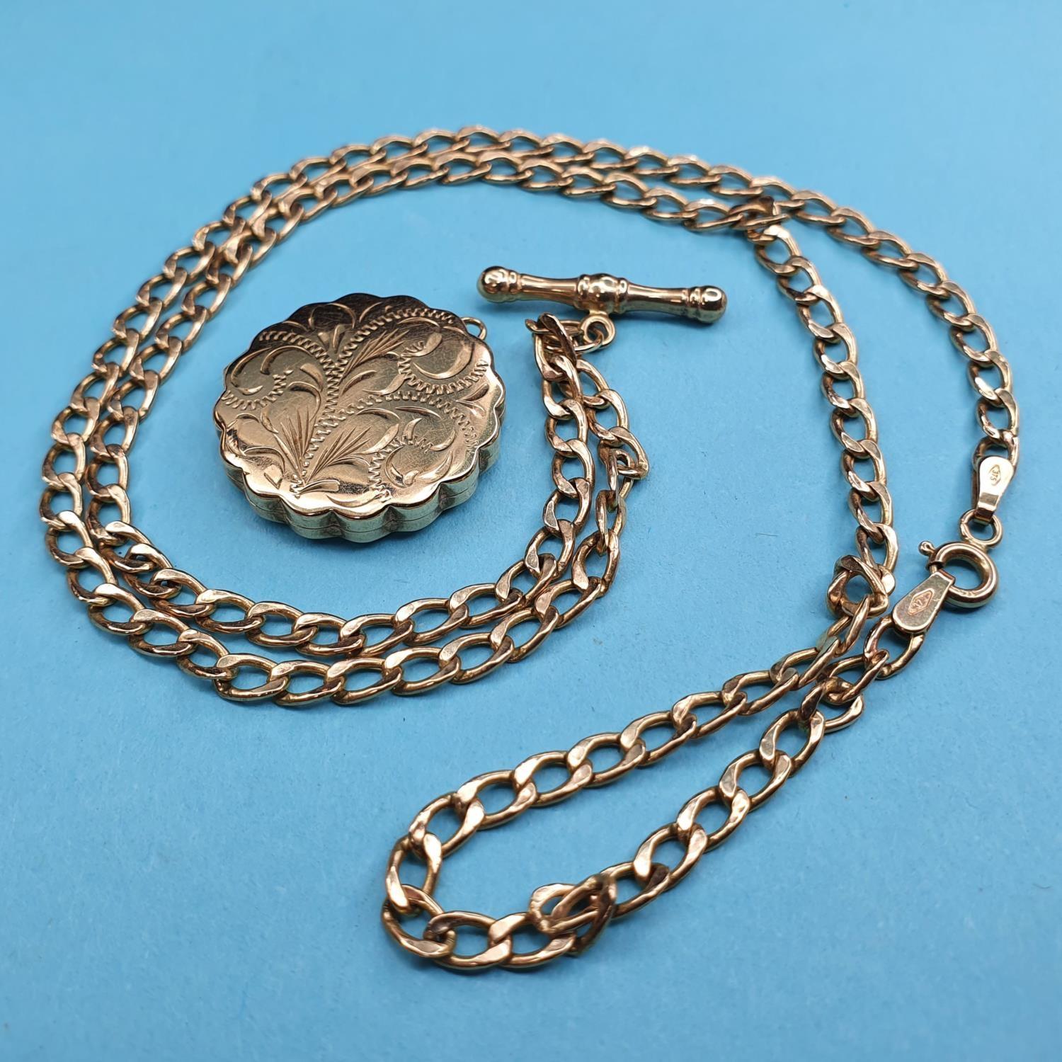 A 9ct gold chain, 3.1 g, and a 9ct gold locket, 3.4 g (all in)