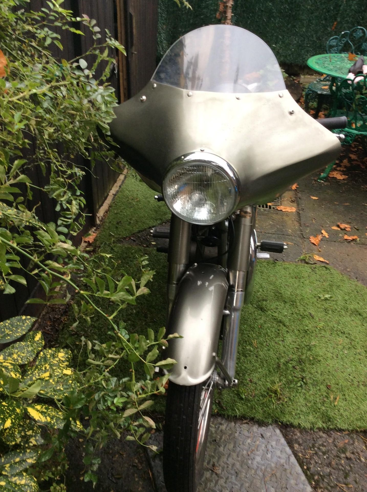 A 1954 Norton Dominator 88 Registration number 480 XVA Frame number J12257020 Engine number - Image 3 of 4