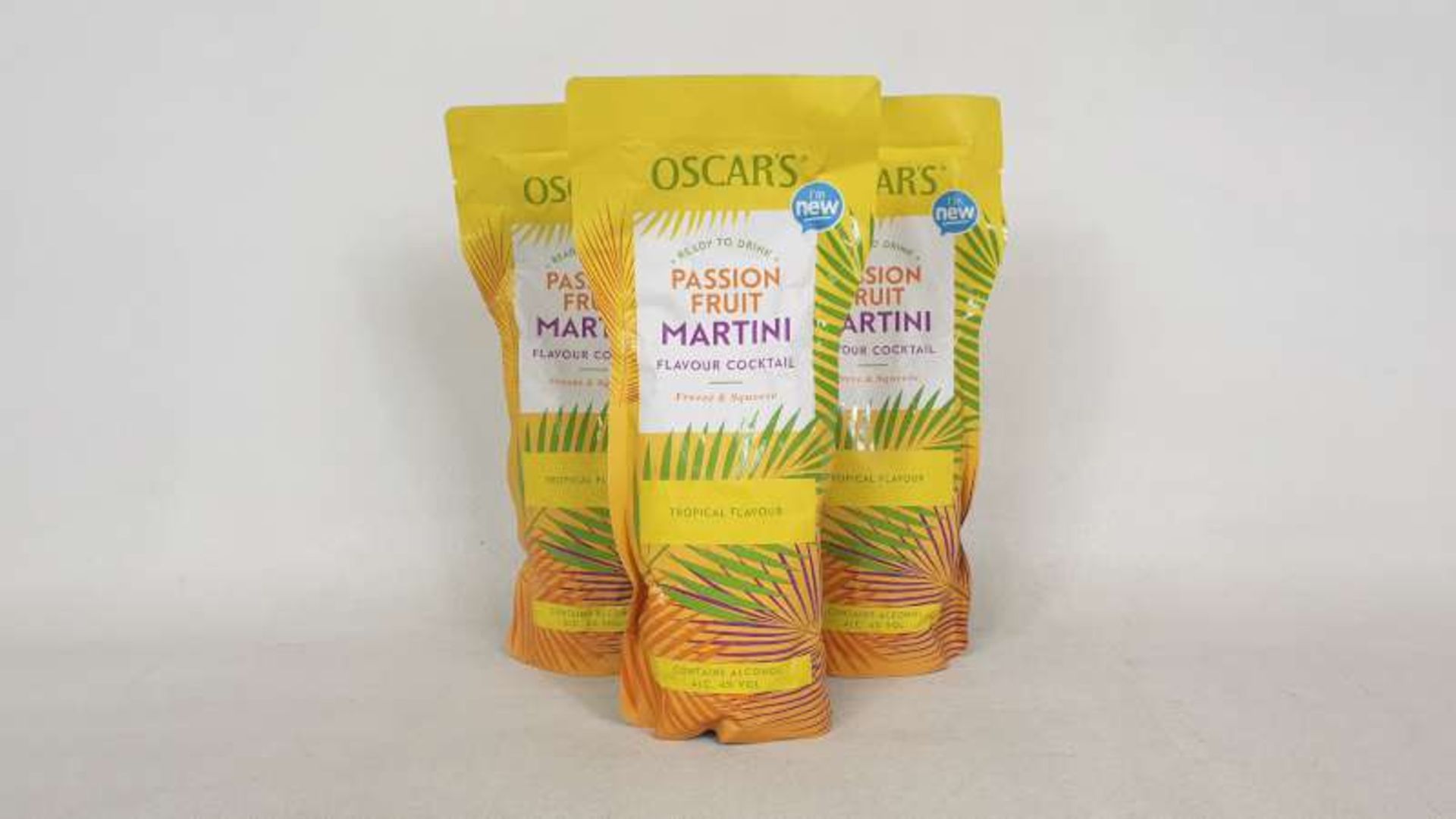 208 X BRAND NEW 250ML OSCARS PASSION FRUIT MARTINI FROZEN COCKTAILS BEST BEFORE 21/10/2020