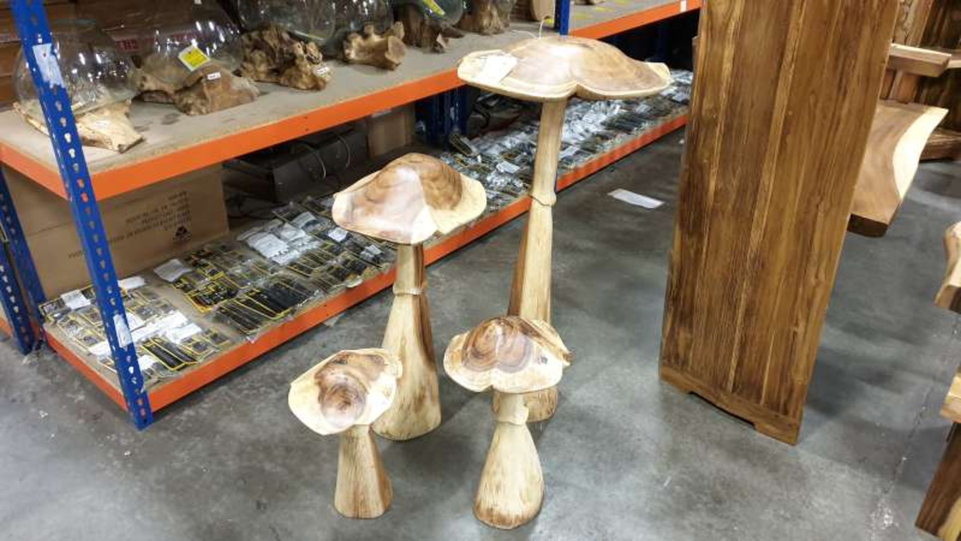 BRAND NEW SOLID SUAR WOODEN MUSHROOMS SET OF 4 100CM X 40CM X 40CM RRP £395