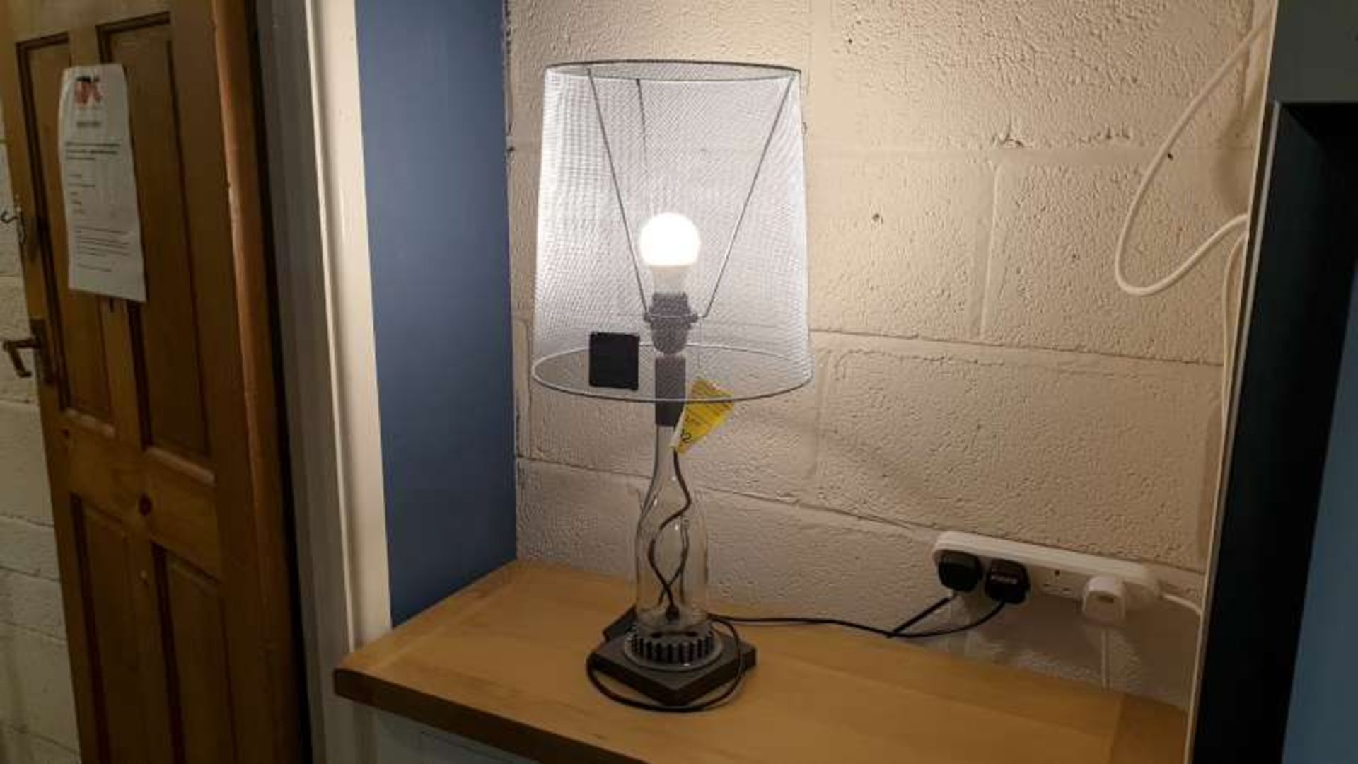 METAL RECYCLED TABLE LAMP 64CM HIGH RRP £189 PLUS 2 FRAMED PRINTS OF THE COUNTRYSIDE 50CM SQUARE