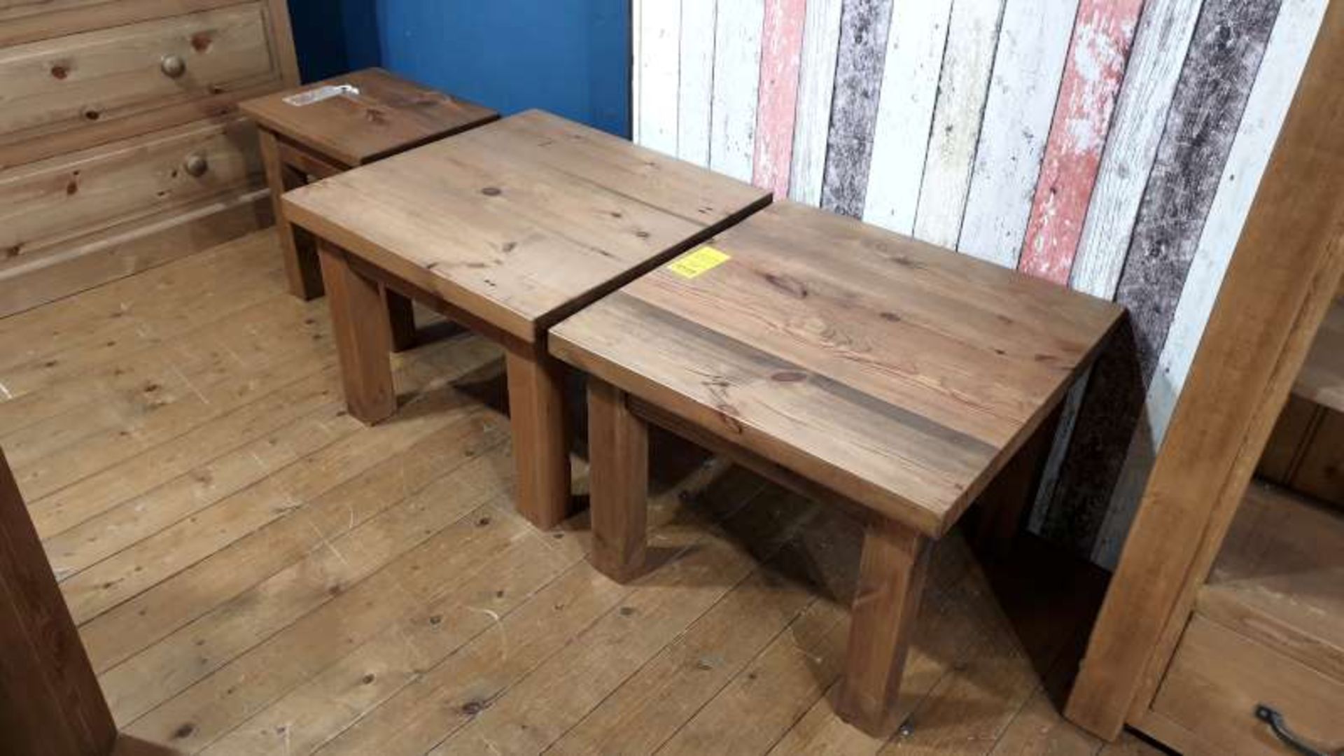 LOT CONTAINING 2 X RUSTIC RECLAIMED WOODEN LAMP TABLES AND A PLANK STYLE WOODEN STOOL TOTAL RRP