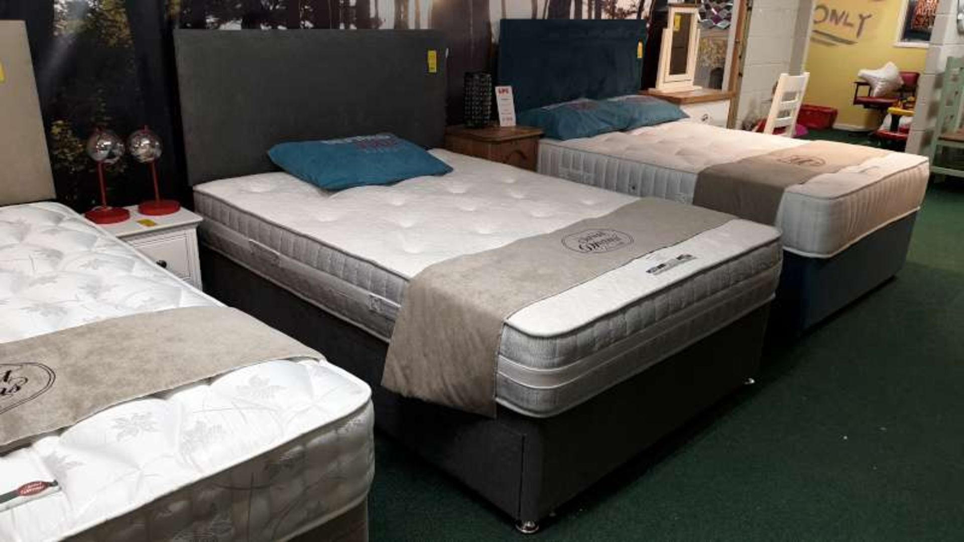 GREY MATERIAL DOUBLE BED WITH SIDE DRAWERS COMPLETE WITH MEMORY FORM ORTHO MATTRESS TOTAL RRP £869