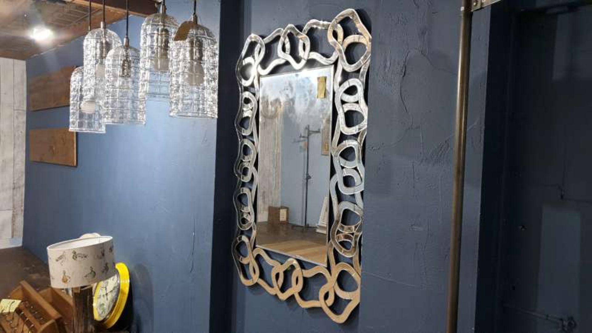 LARGE WALL MIRROR RRP 225.00