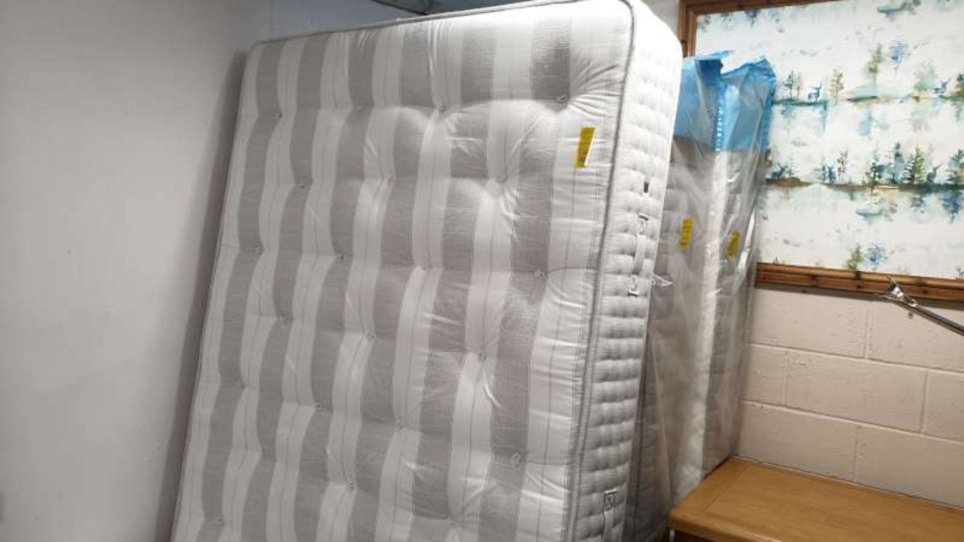 SWEET DREAMS KING SIZE ADMINAL ORTBO 2000 MATTRESS ( EX DISPLAY )