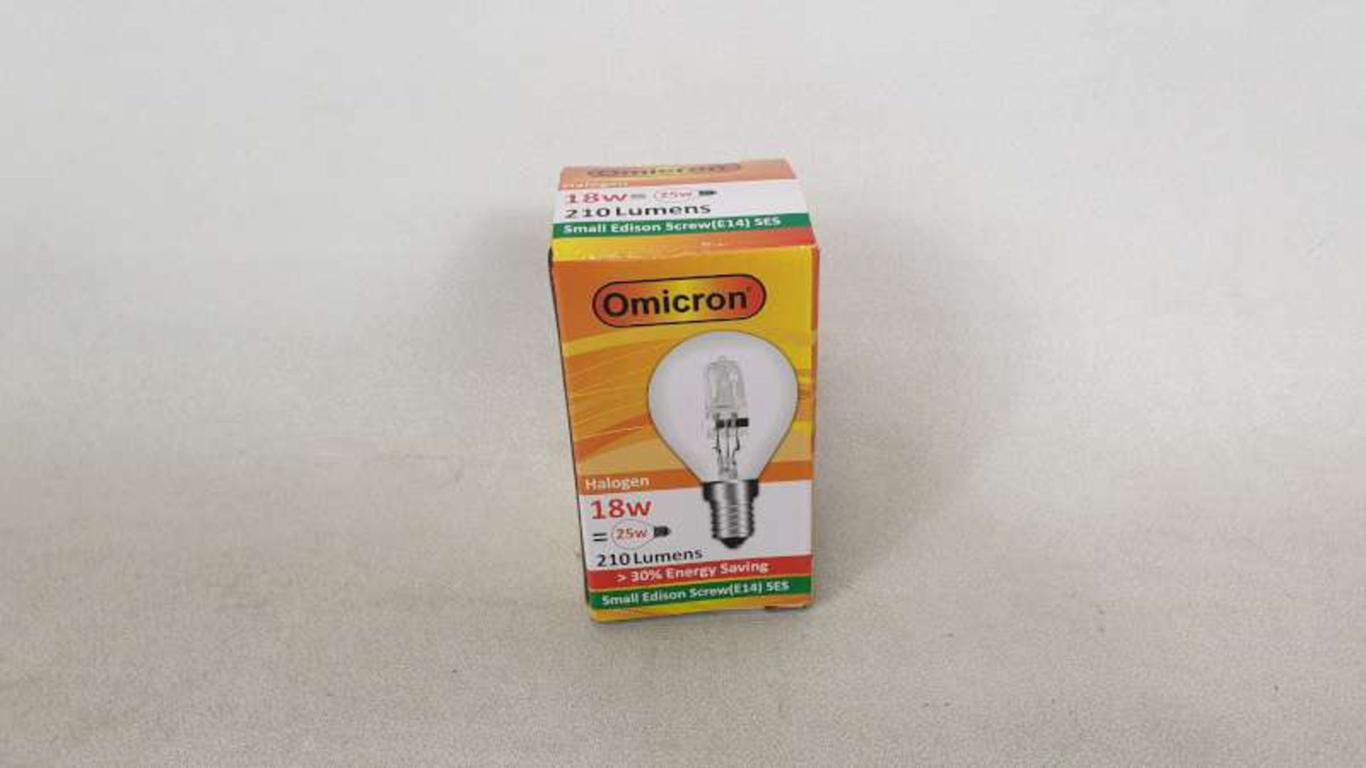 180 X 18 WATT OMICRON LIGHT BULBS IN 3 BOXCES