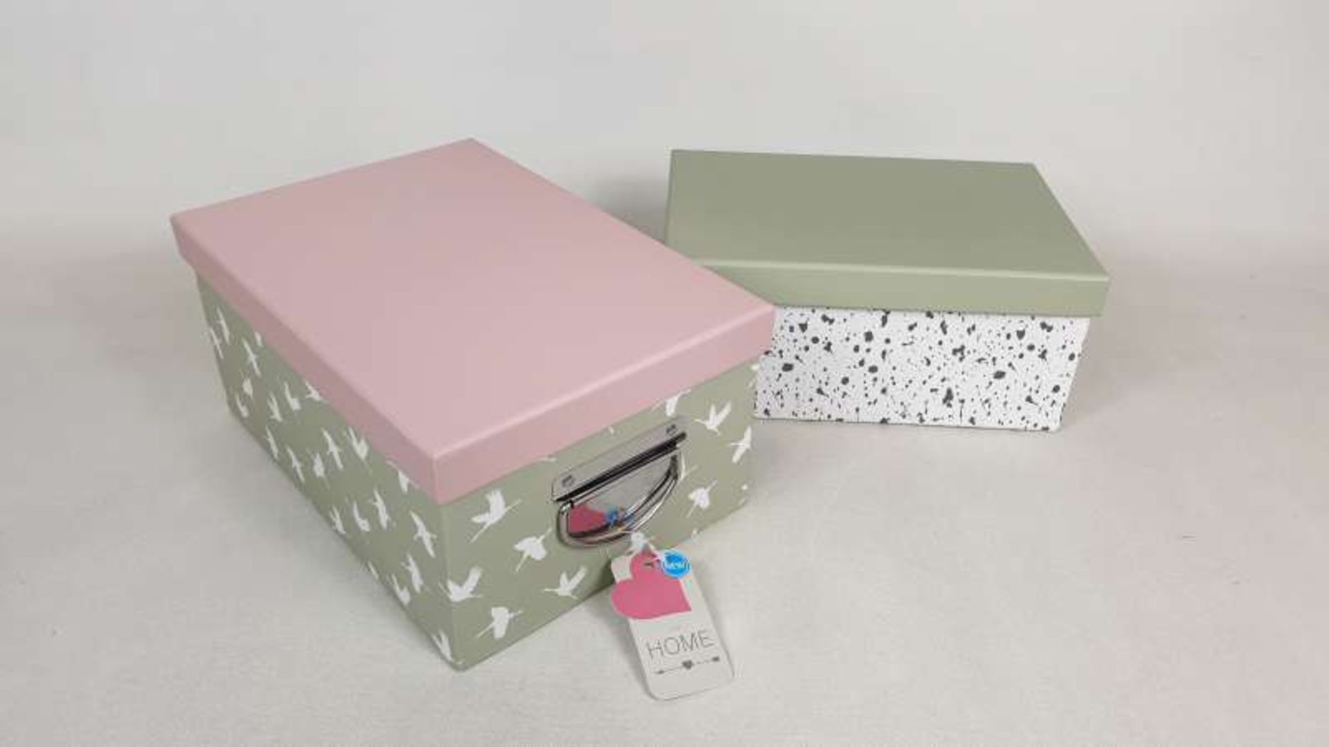 40 X BRAND NEW BOXED SET OF TWO GREY SPLATTER AND BIRD PRINT STORAGE BOXES IN 5 BOXES RRP £9.99