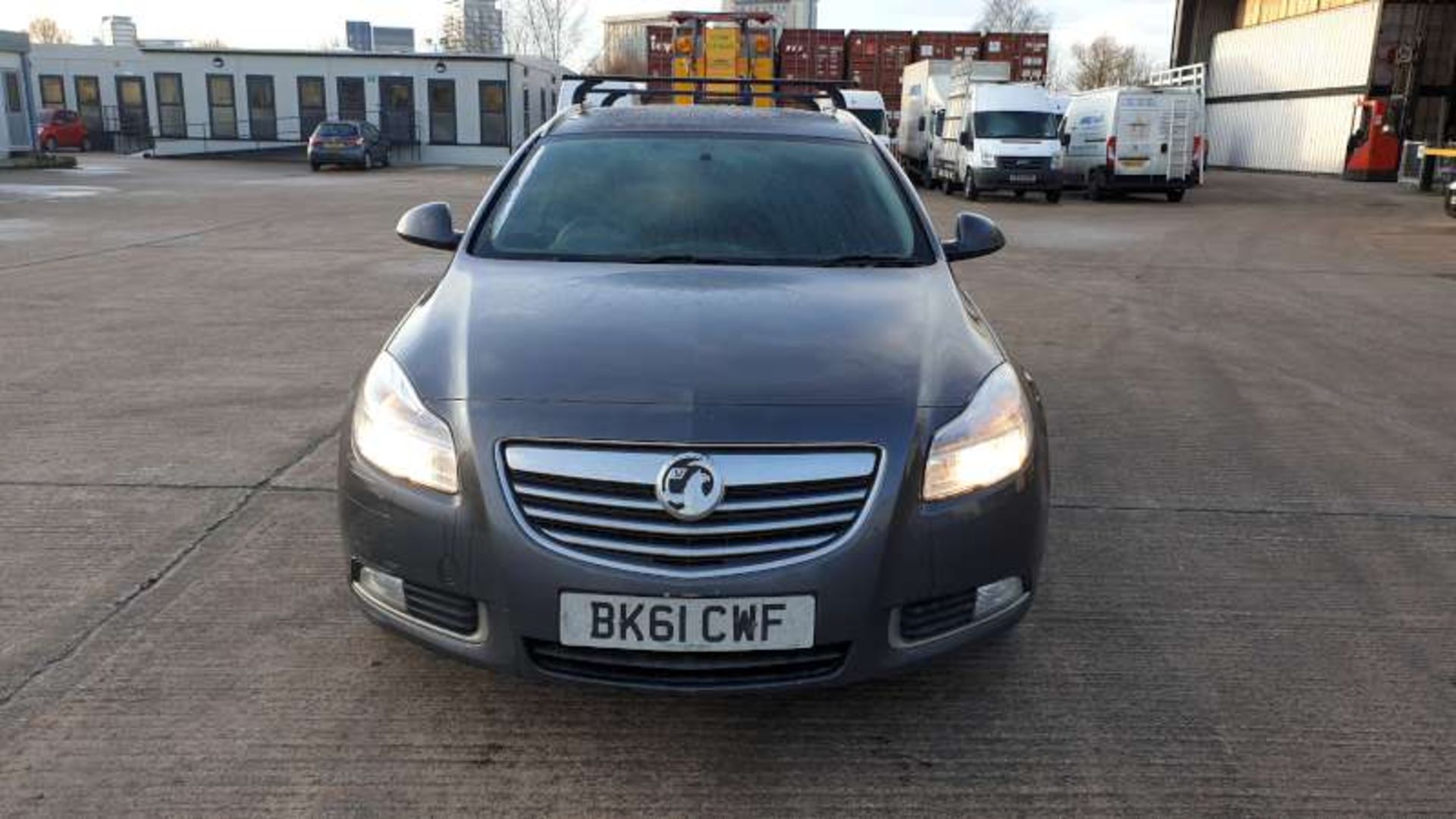 GREY VAUXHALL INSIGNIA SRI NAV CDTI. ( DIESEL ) Reg : BK61 CWF, Mileage : 103,643 Details: KEYS