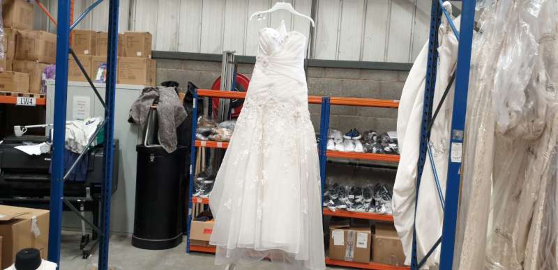 DIANE HARBRIDGE SIZE 8 STRAPLESS WEDDING DRESS