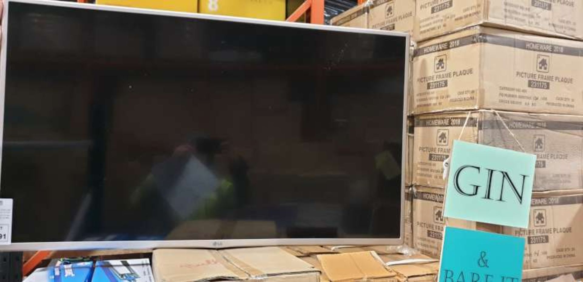 LG 42" TELEVISION