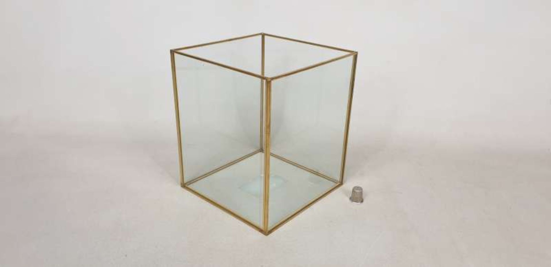 24 X BRAND NEW BOXED LARGE CUBE COPPER AND GLASS CANDLE HOLDERS IN 3 BOXES